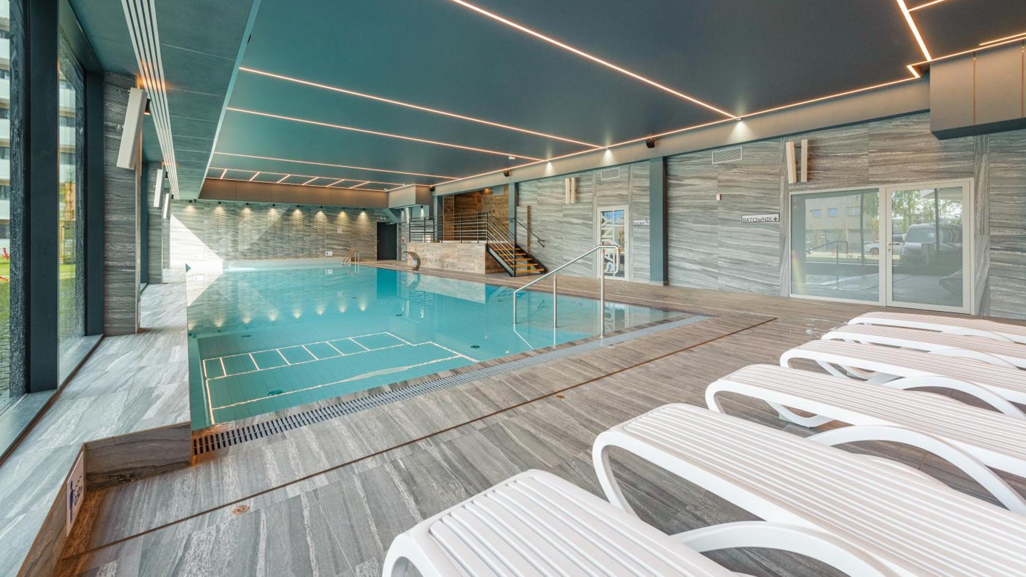 Blue Premium Pool Sauna Fitness Free Kolobrzeg Exterior photo